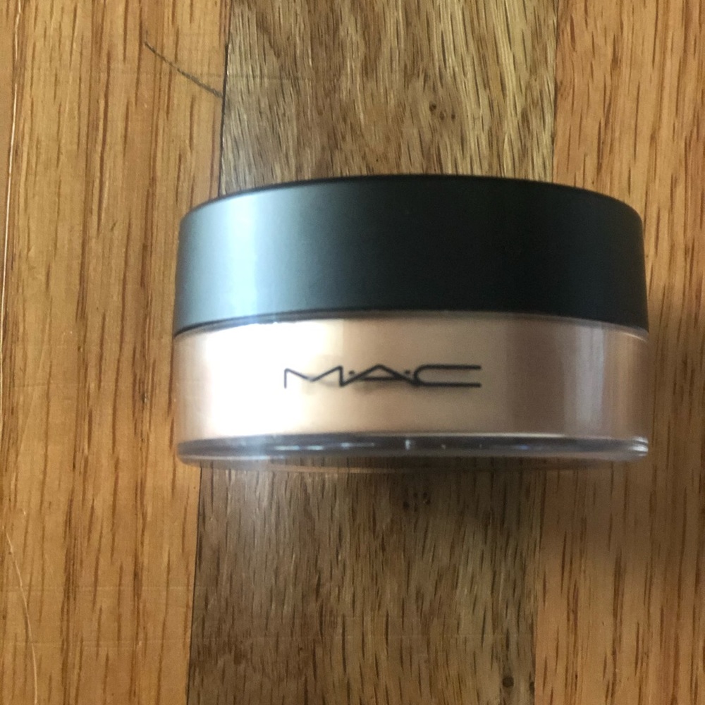 Golden Bronze highlight powder